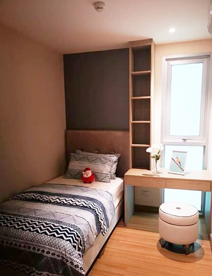 ให้เช่า สกายวอล์ค คอนโดมิเนียม พื้นที่ 60 ตร.ม. 2 ห้องนอน ให้เช่า 40,000 บ/ด