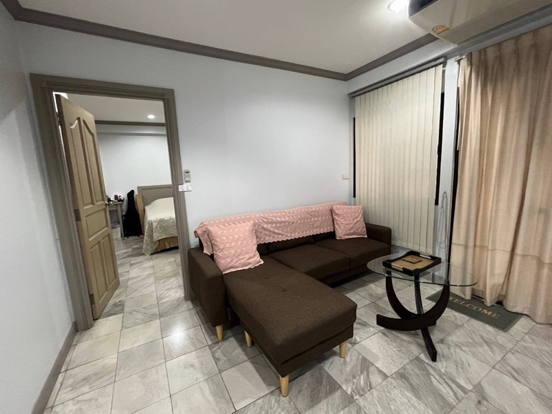 .ขายคอนโด สราญใจ แมนชั่น พื้นที่ 70 ตร.ม. 1 ห้องนอน ขาย 5 ล้านบาท
