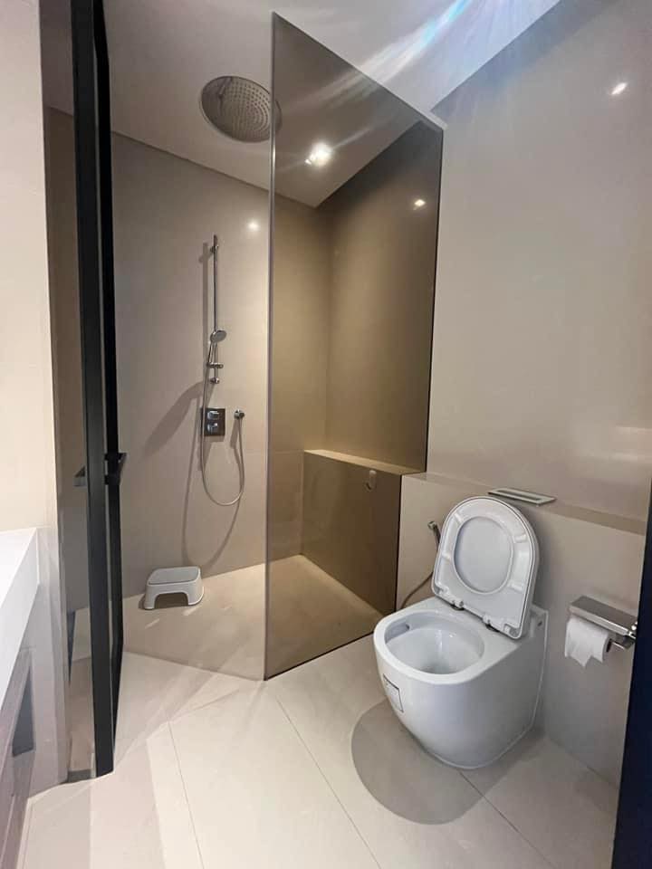 ให้เช่า บันยัน ทรี เรสซิเดนซ์ ริเวอร์ไซด์ แบงค์ค็อก 248 ตร.ม 3 ห้องนอน ราคา 300,000 บาท/เดือน