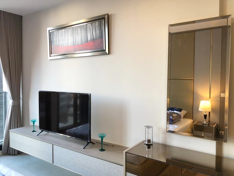 ให้เช่าคอนโด โนเบิล เพลินจิต พื้นที่ 58 ตร.ม. 1 ห้องนอน