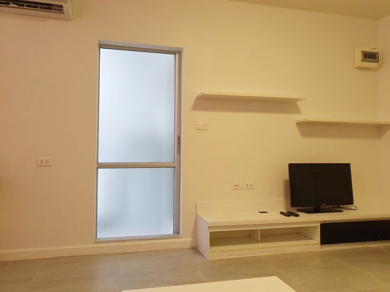 ให้เช่า ดี คอนโด รามอินทรา พื้นที่ 32 ตร.ม. 1 ห้องนอน เช่า 7,000 บ/ด