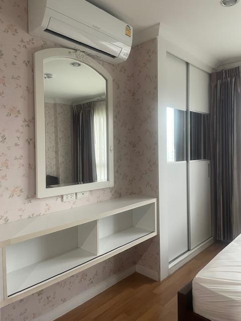 ให้เช่า/ ขายคอนโด ลุมพินี เพลส พระราม 9 พื้นที่ 34 ตร.ม. 1 ห้องนอน ขาย 3.3 ล้านบาท เช่า 13,000 บาท