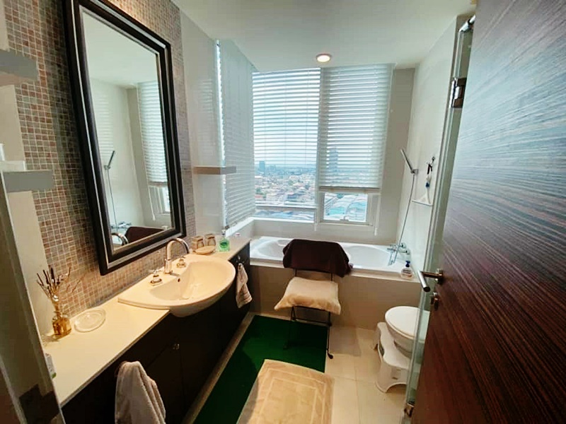 ให้เช่าคอนโด วอเตอร์มาร์ค เจ้าพระยา ริเวอร์ 145 ตรม. 3 ห้องนอน เช่า 60,000 บ/ด