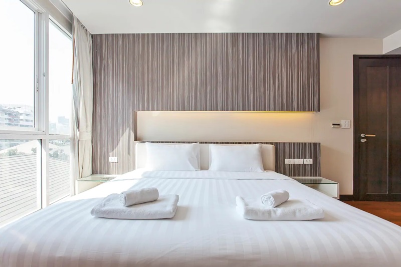 ให้เช่าคอนโด ดับเบิ้ล ทรี เรสซิเด้นซ์ พื้นที่ 165 ตร.ม. 2 ห้องนอน เช่า 40,000 บ/ด