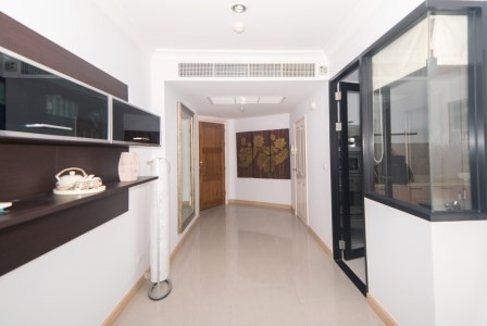 ขาย คอนโด ศุภาลัย คาซ่า ริวา พื้นที่ 104 ตร.ม. 2 ห้องนอน ขาย 6.9 ล้านบาท