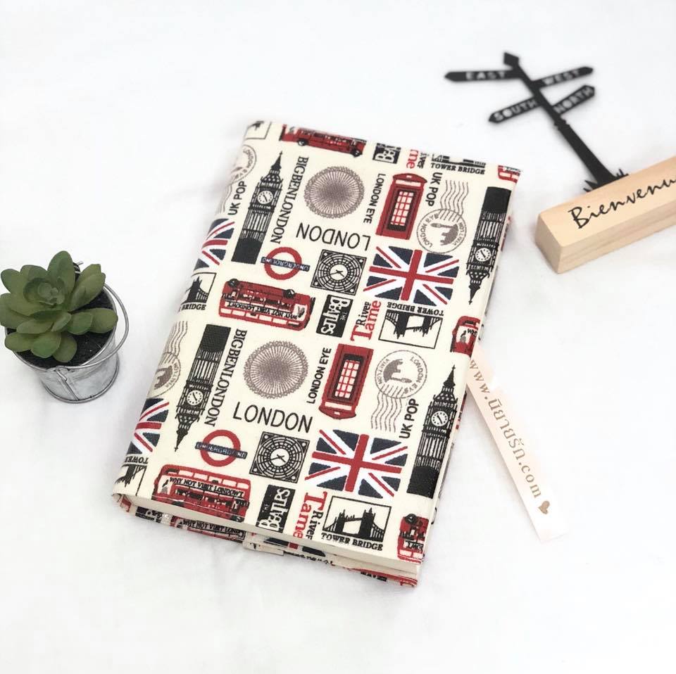 ปกผ้าเคลือบกันน้ำครีม ลายหอนาฬิกาบิกเบน ขนาด 8" ( Pocket Book )