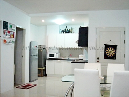 ให้เช่าคอนโด กลางกรุง รีสอร์ท พื้นที่ 72 ตรม.มีระเบียง 2 ด้าน