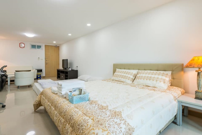 ให้เช่าคอนโด ราชเทวี ทาวเวอร์ พื้นที่ 42 ตร.ม. สตูดิโอ ให้เช่า 15,000 บ/ด