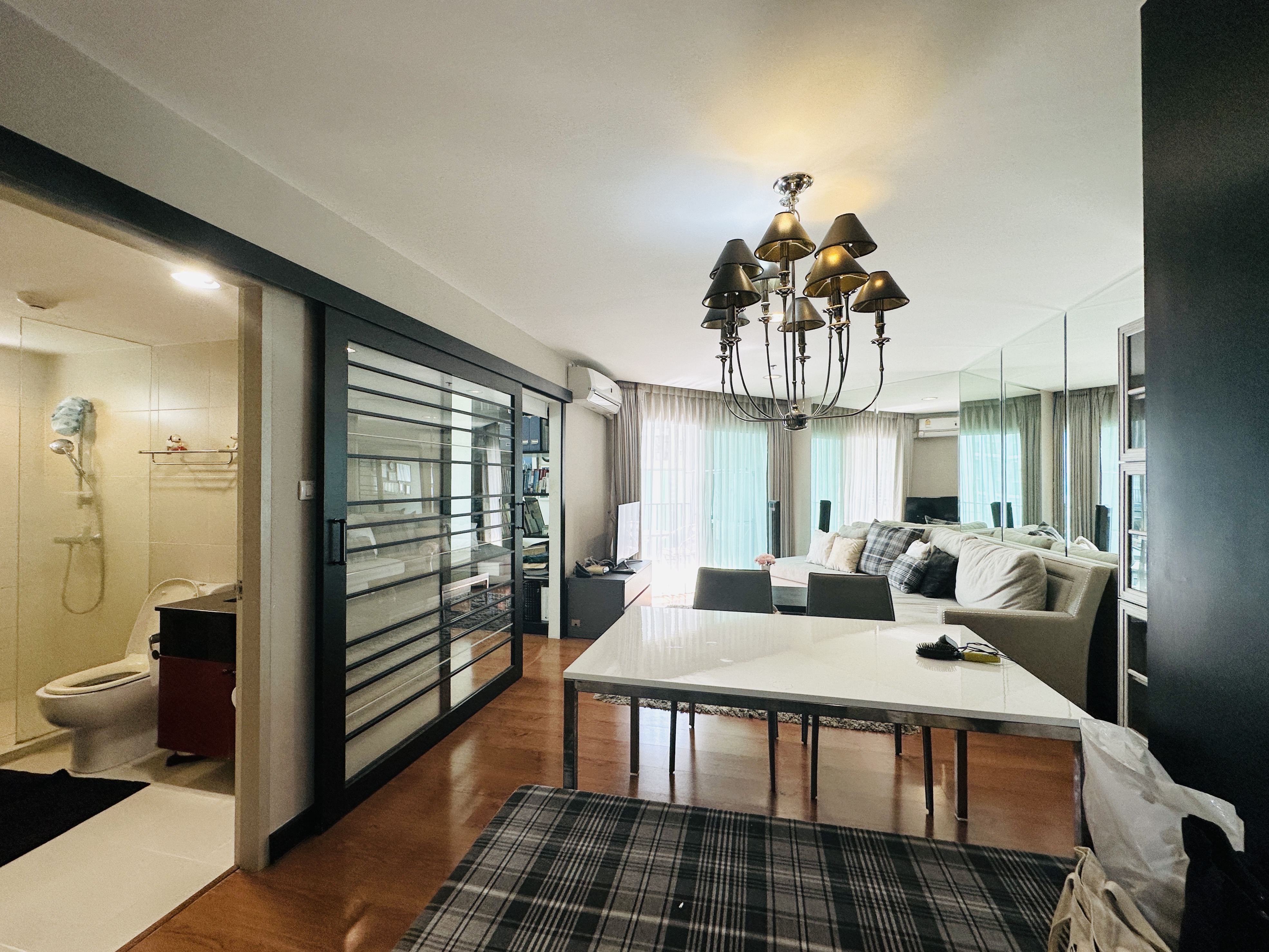 ขายคอนโด เบลล์ แกรนด์ พระราม 9 พื้นที่ 77 ตร.ม. 2 ห้องนอน ขาย 7.6 ล้านบาท