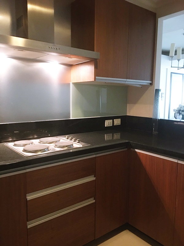 ขายคอนโด เดอะ โอเลียนเดอร์ พื้นที่ 170 ตร.ม. 3 ห้องนอน ขาย 22 ล้านบาท