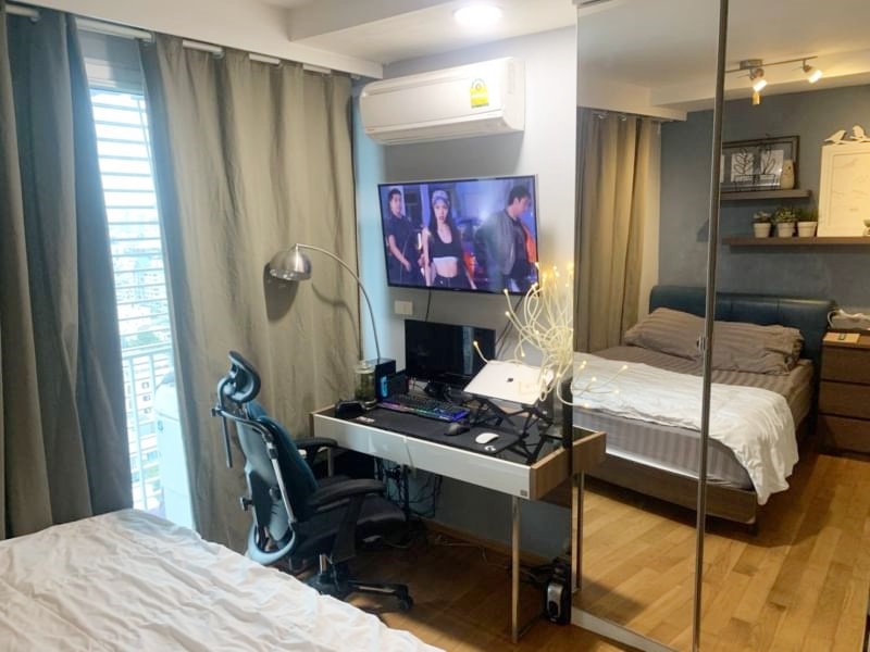 ขายคอนโด แอ็บสแตร็กส์ พหลโยธิน พาร์ค พื้นที่ 38 ตรม. 1 ห้องนอน ขาย 3.85 ล้านบาท