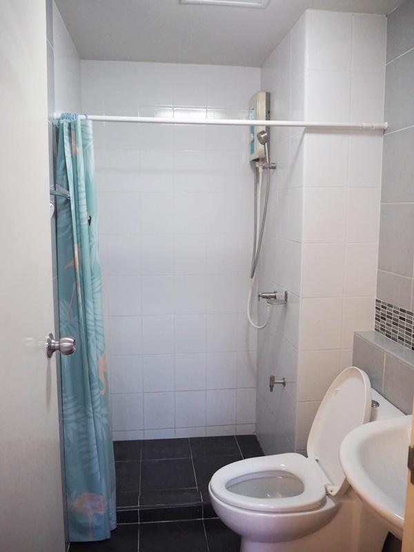 ให้เช่า ดีคอนโด รามอินทรา 47 พื้นที่ 30 ตร.ม. 1 ห้องนอน เช่า 7,500 บ/ด