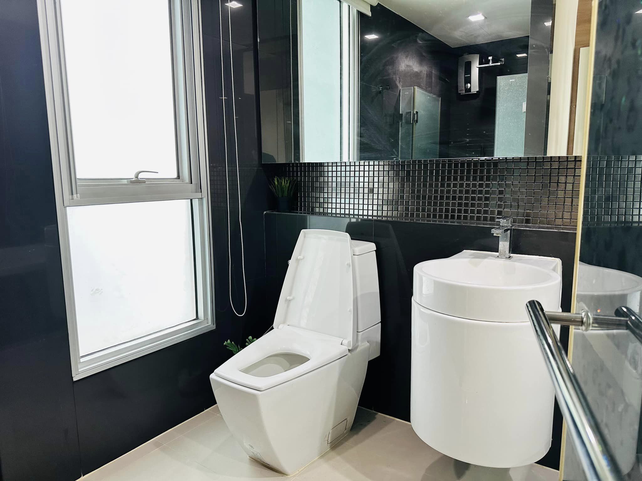 ให้เช่าคอนโด ริทึ่ม สุขุมวิท 50 พื้นที่ 65 ตรม. 2 ห้องนอน ราคาเช่า 40,000 /เดือน