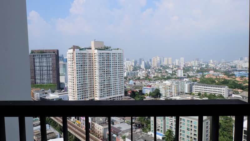 ให้เช่าคอนโด ริทึ่ม สุขุมวิท 44/1 พื้นที่ 35 ตร.ม. 1 ห้องนอน เช่า 22,000 บ/ด ลดราคาพิเศษ 18,000 บาท