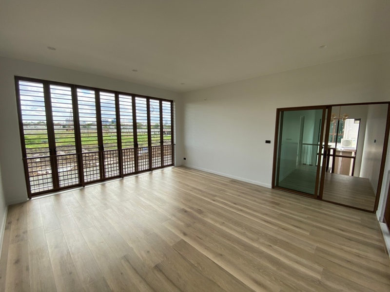 ขาย/ให้เช่าบ้านเดี่ยว 2 ชั้น ย่านบางกะปิ 77 ตรว. 4 ห้องนอน เช่า 300,000 บ/ด ขาย 32 ล.