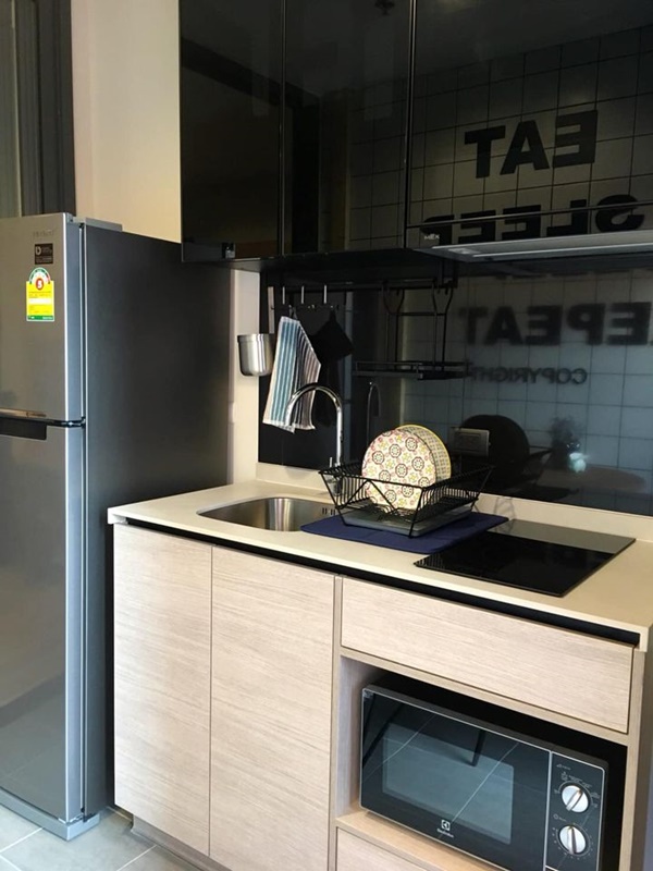 ให้เช่าคอนโด เดอะ เบส การ์เดน พระราม 9 พื้นที่ 31 ตรม. 1 ห้องนอน เช่า 15,000 บาท/เดือน