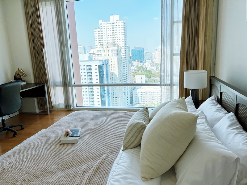 ให้เช่าคอนโด ฟูลเลอตัน สุขุมวิท พื้นที่ 105 ตร.ม. 2 ห้องนอน เช่า 83,000 บ/ด