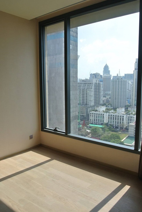 ขายคอนโด ดิ เอส อโศก พื้นที่ 48 ตร.ม. 1 ห้องนอน ขาย 10.88 ล้านบาท