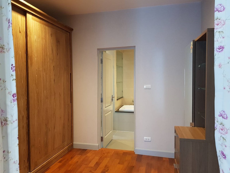 ขายบ้านเดียว 2 ชั้น ย่านสาทร พื้นที่ 94.90 ตรว. 4 ห้องนอน ขาย 19.5 ล้านบาท