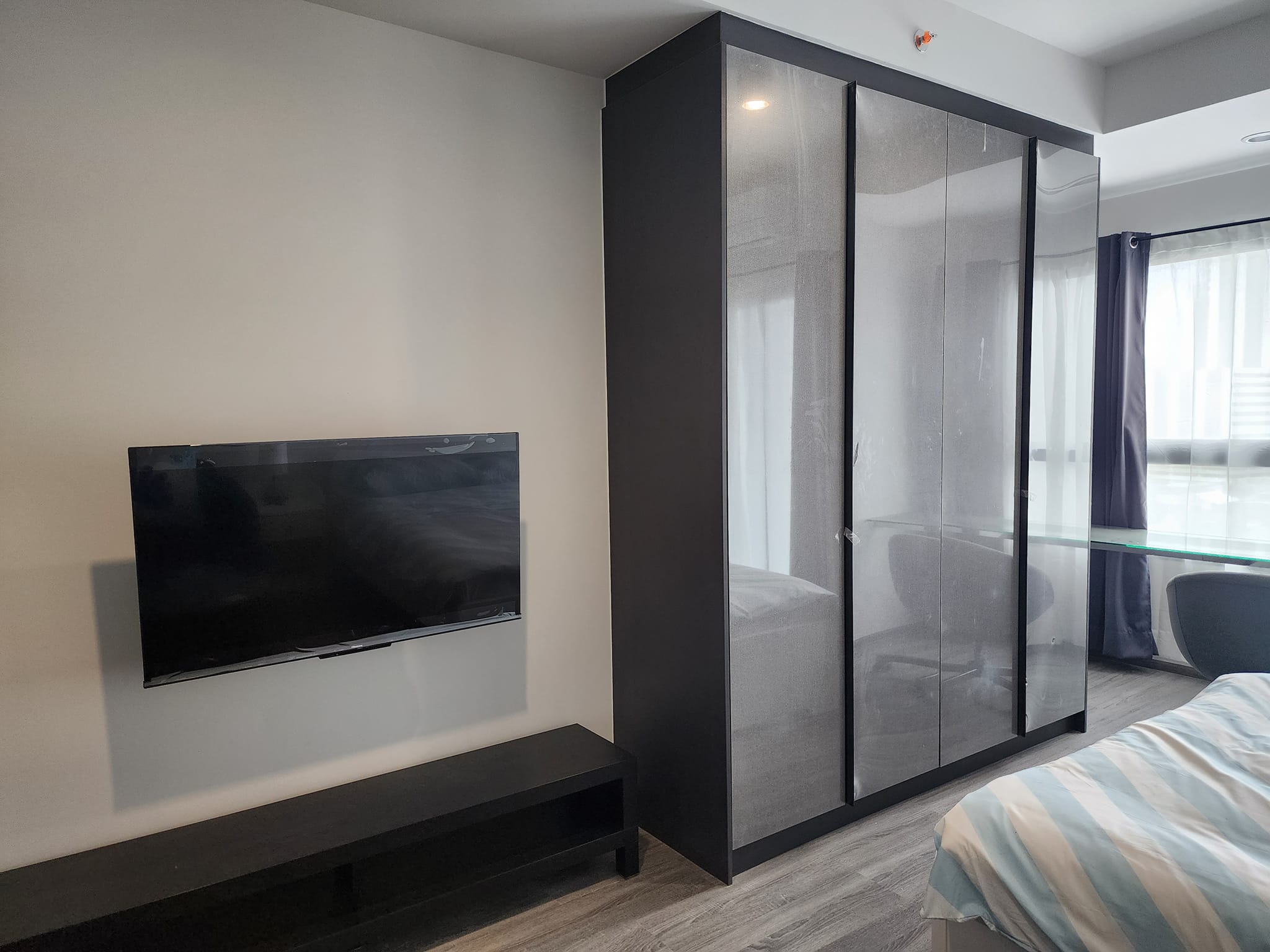 ให้เช่าคอนโด IDEO Chula - Samyan ไอดีโอ จุฬา - สามย่าน รูปแบบห้อง ( 1 ห้องนอน 1 ห้องน้ำ ) ห้องขนาด 28.5 ตรม. ชั้น 1X ตึก A