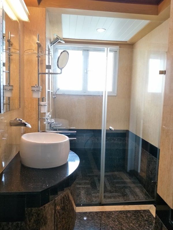 ขายคอนโด อเวนิว 61 พื้นที่ 102 ตร.ม. 2 ห้องนอน ขาย 13 ล้านบาท