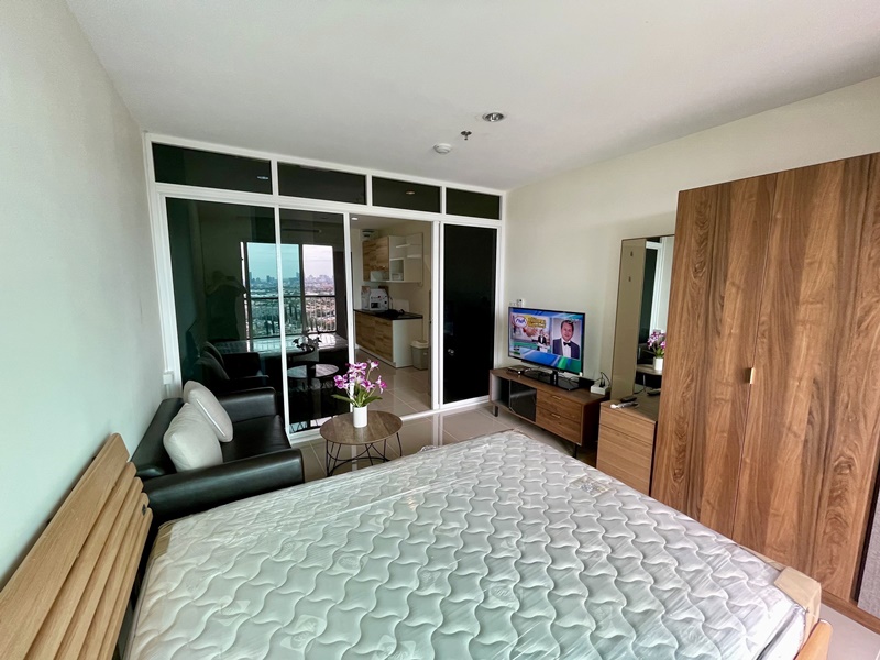 ให้เช่าคอนโด อัสสกาญจน์ เพลส ศรีนครินทร์ พื้นที่ 28.6 ตร.ม. 1 ห้องนอน เช่า 8,700 บ/ด