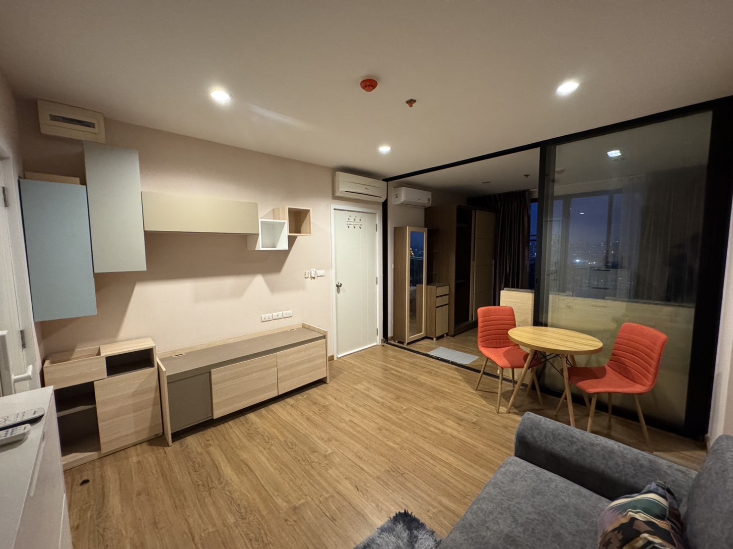 The tree interchange 1 bed 1 bath 36 Sqm ทิศใต้