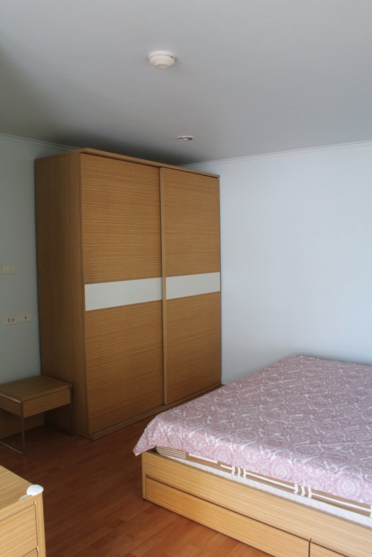 ขายคอนโด ลุมพินี วิลล์ ศูนย์วัฒนธรรม 60 ตร.ม. 2 ห้องนอน ขาย 3.25 ล้านบาท