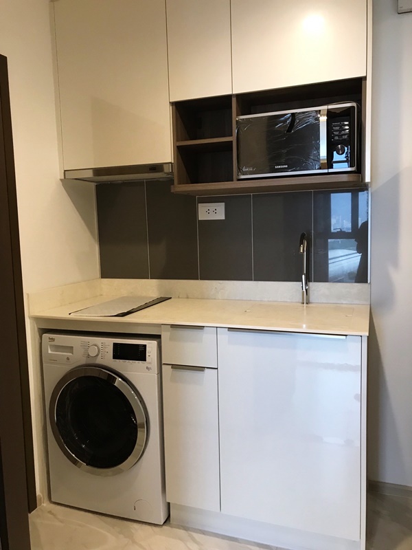 ให้เช่าคอนโด ไอดีโอ โมบิ อโศก พื้นที่ 34 ตร.ม. 1 ห้องนอน เช่า 23,000 บ/ด