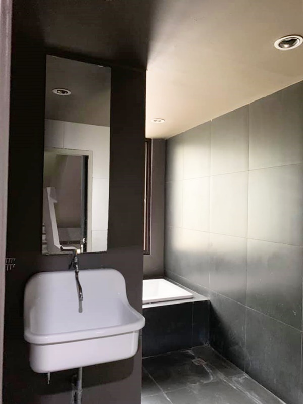 ให้เช่าโฮมออฟฟิศ 3 ชั้น ย่านพระราม 9 พื้นที่ 38 ตรว. เช่า 55,000 บาท/เดือน