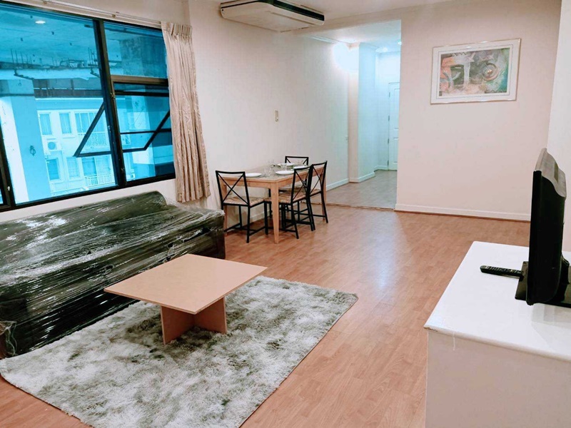 ให้เช่าคอนโด เดอะ วอเตอร์ฟอร์ด พาร์ค ทองหล่อ 5 พื้นที่ 70 ตรม. 1 ห้องนอน เช่า 19,000 บ/ด