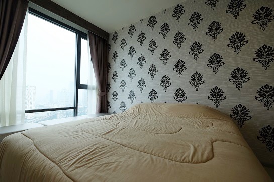 ขาย/ให้เช่า ริทึ่ม สุขุมวิท 42 พื้นที่ 45 ตร.ม. 1 ห้องนอน เช่า 35,000 บ/ด ขาย 9.8 ล้านบาท