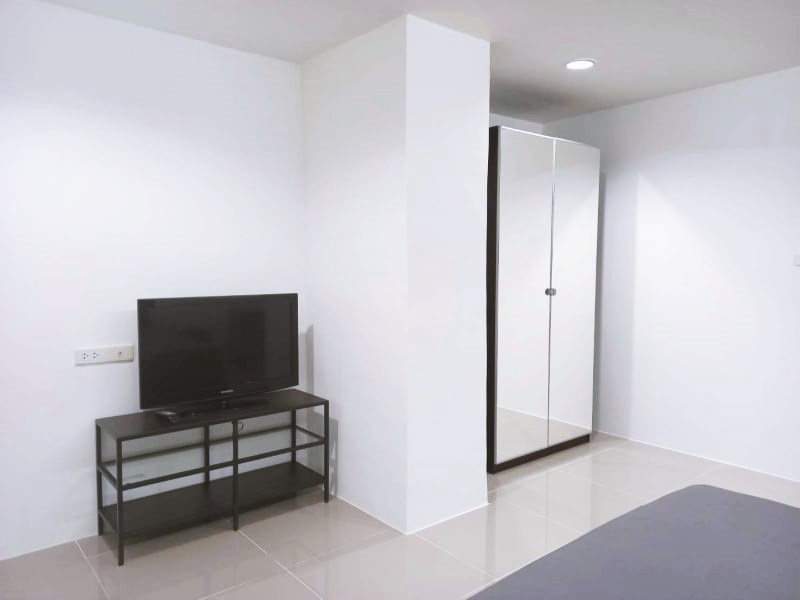 ให้เช่าคอนโด เดอะ วอเตอร์ฟอร์ด ไดมอนด์ พื้นที่ 85 ตรม. 2 ห้องนอน เช่า 37,000 บ/ด