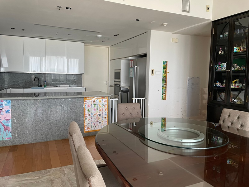 SOLD OUT ให้เช่าคอนโด เดอะ เม็ท 196 ตร.ม. 3 ห้องนอน เช่า 120,000 บ/ด