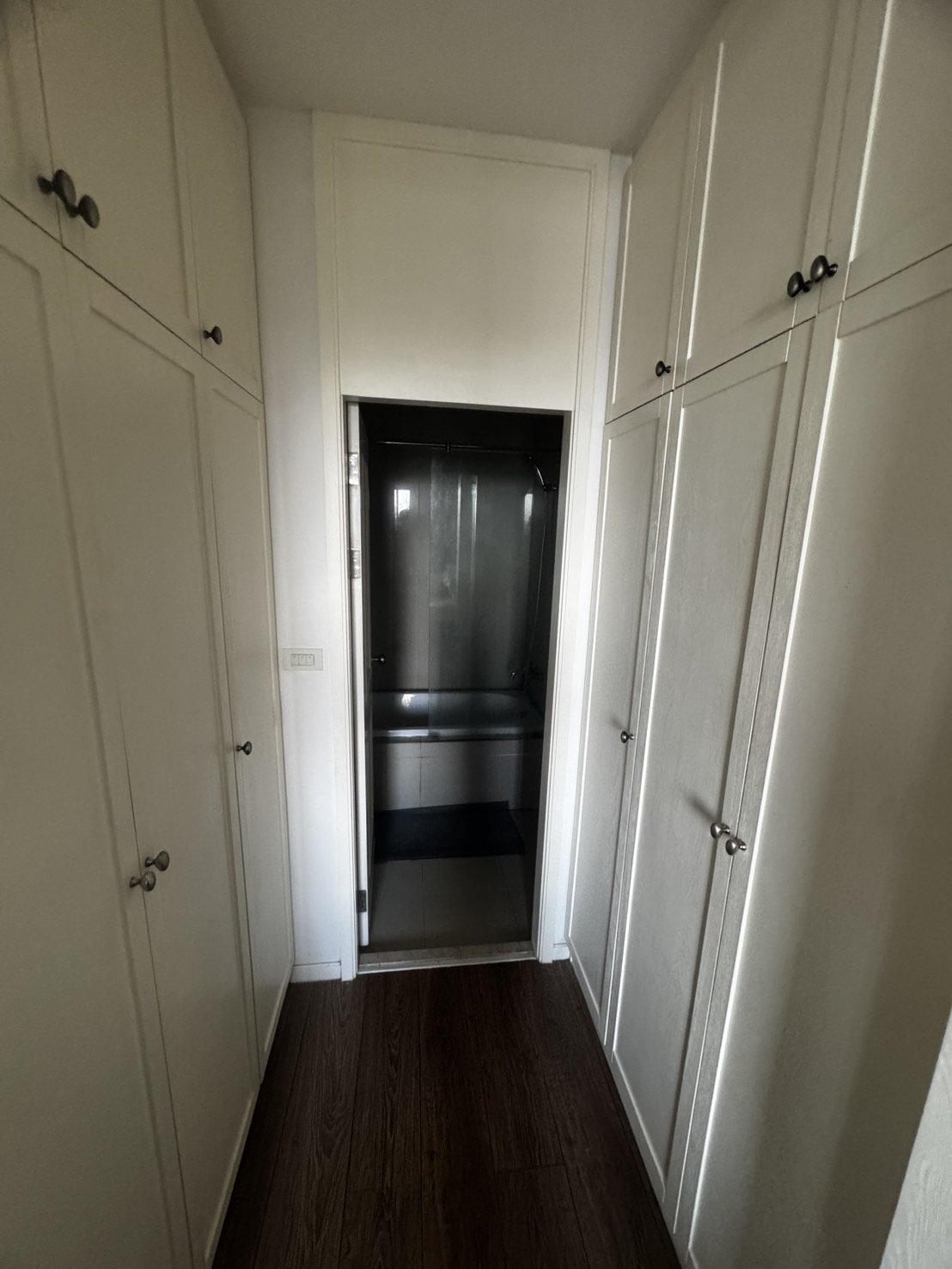 TD-Y16.1 ให้เช่าคอนโด โนเบิล รีเฟลกซ์ พื้นที่ 40 ตร.ม. ห้องสตูดิโอ ราคา 19,000 บาท/เดือน