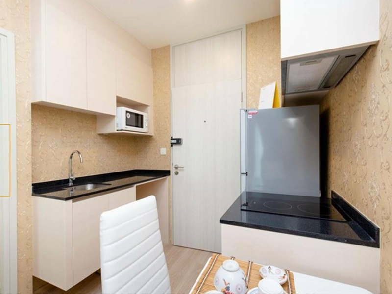 ให้เช่าคอนโด โนเบิล รีวอลฟ์ รัชดา พื้นที่ 26 ตร.ม. 1 ห้องนอน เช่า 14,500 บ/ด