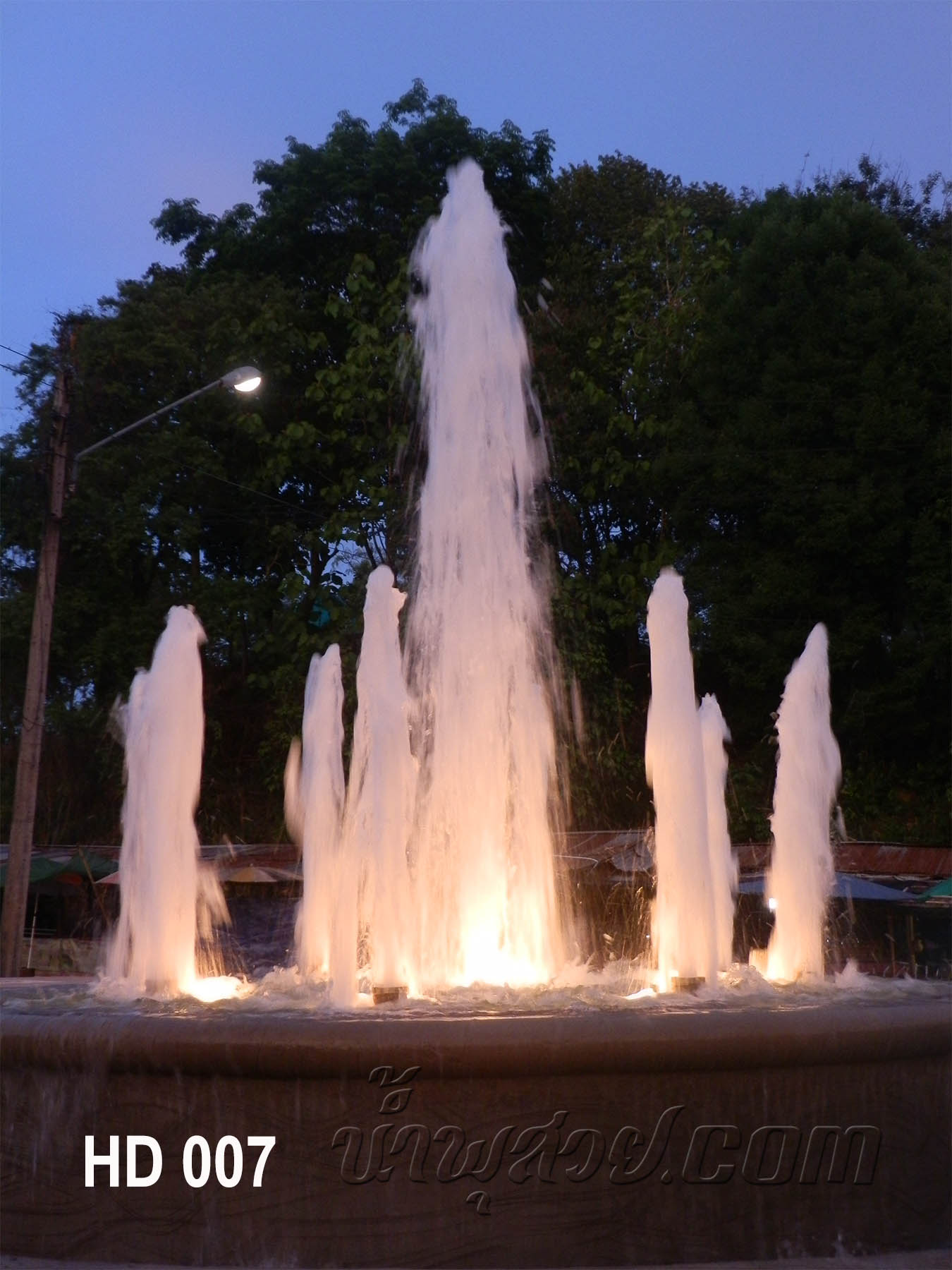 บ่อน้ำพุ วงกลม 2 ชั้น ที่เทศบาลตำบลหัวดง อ.ลับแล จ.อุตรดิตถ์