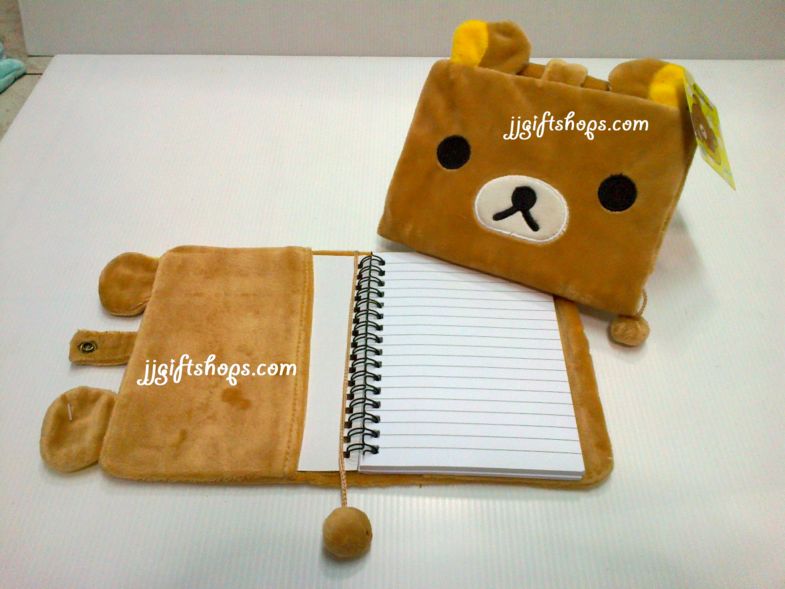 สมุดโน๊ต ลายRilakkuma สามารถถอดปลอกเปลี่ยนสมุดใหม่ได้ ขนาด 13x15 cm ค่ะ