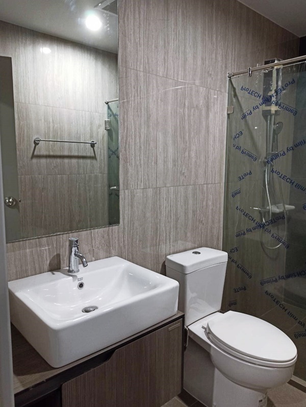 ให้เช่าคอนโด เดอะ พาร์คแลนด์ เพชรเกษม พื้นที่ 30 ตร.ม. 1 ห้องนอน เช่า 11,500 บ/ด