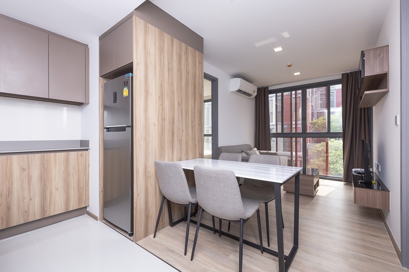 ให้เช่าคอนโด ทากะ เฮาส์ เอกมัย 12 พื้นที่ 49 ตร.ม. 2 ห้องนอน เช่า 32,000 บ/ด