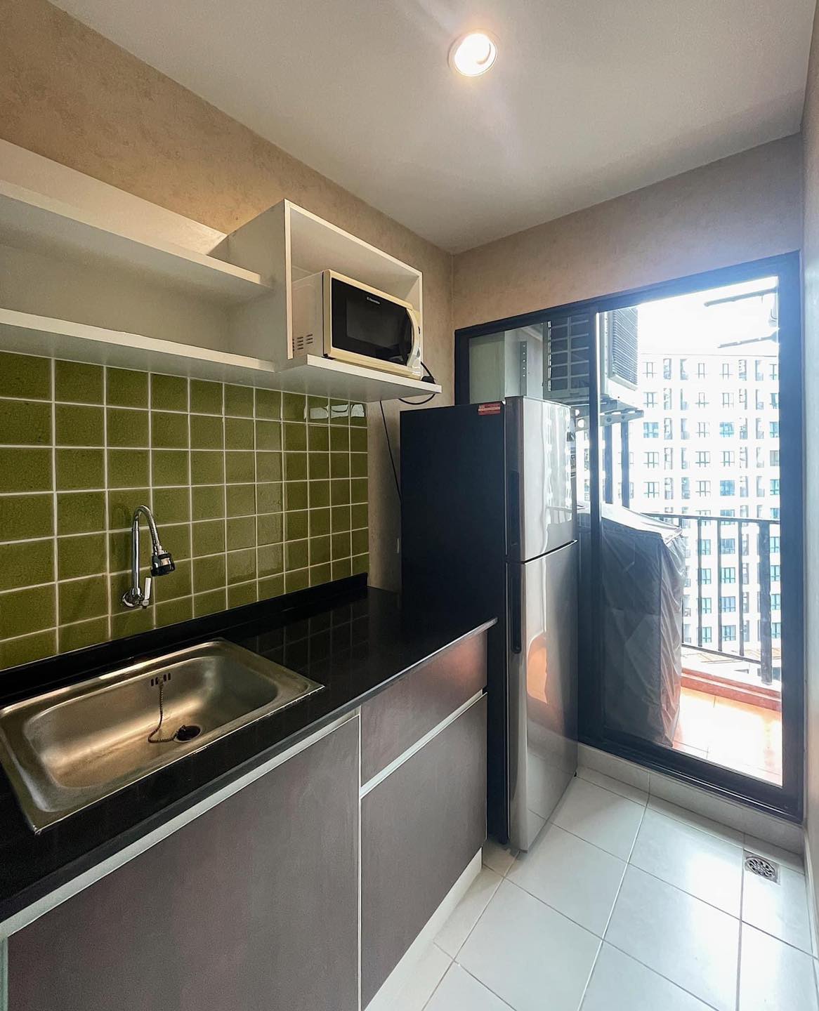 ให้เช่า รีเจ้นท์ โฮม18 แจ้งวัฒนะ หลักสี่ 30 ตร.ม 1 ห้องนอน ราคา 8,500 บาท/เดือน