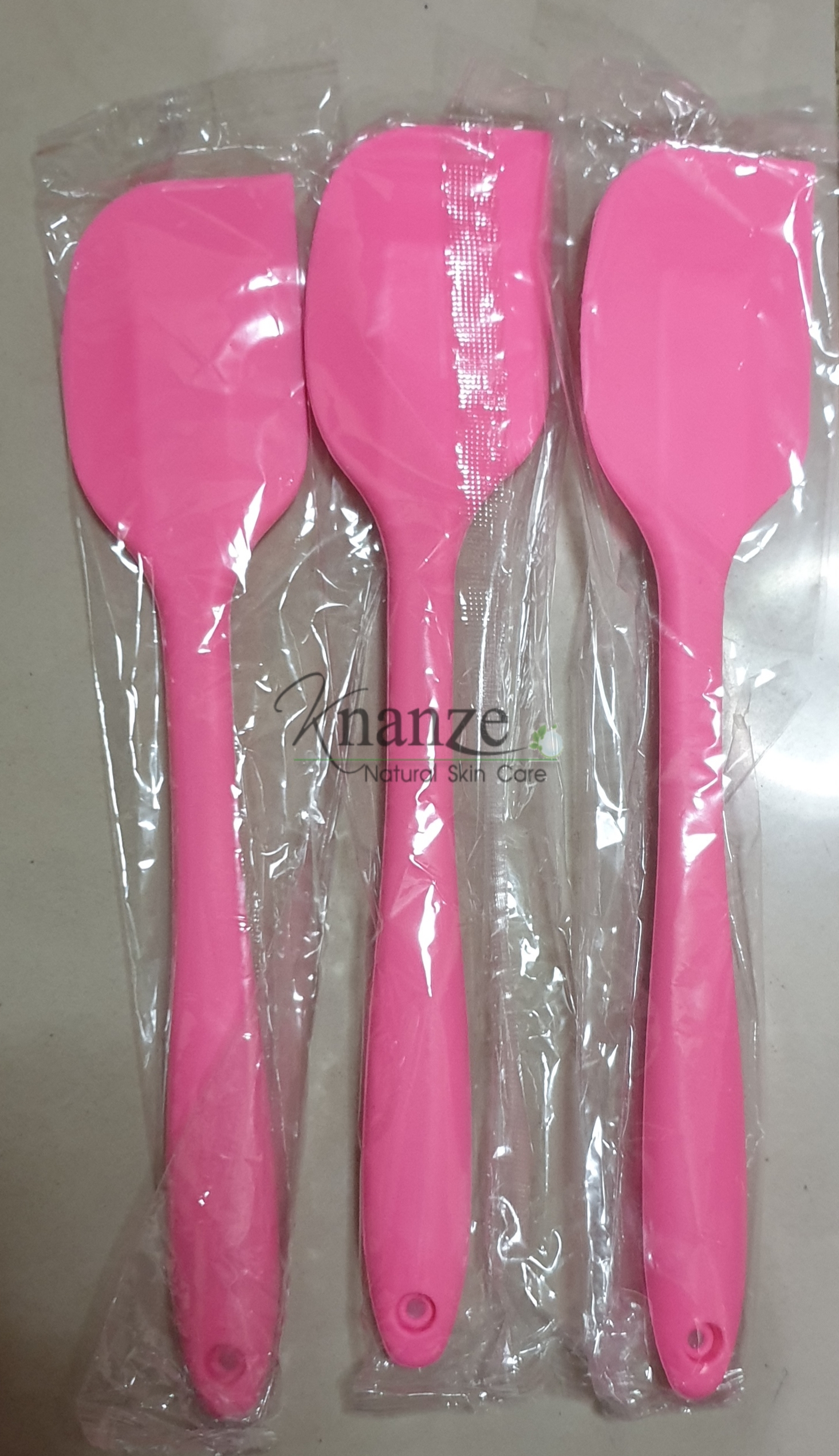 พายซิลิโคน ขนาด 27 cm. สีแดง