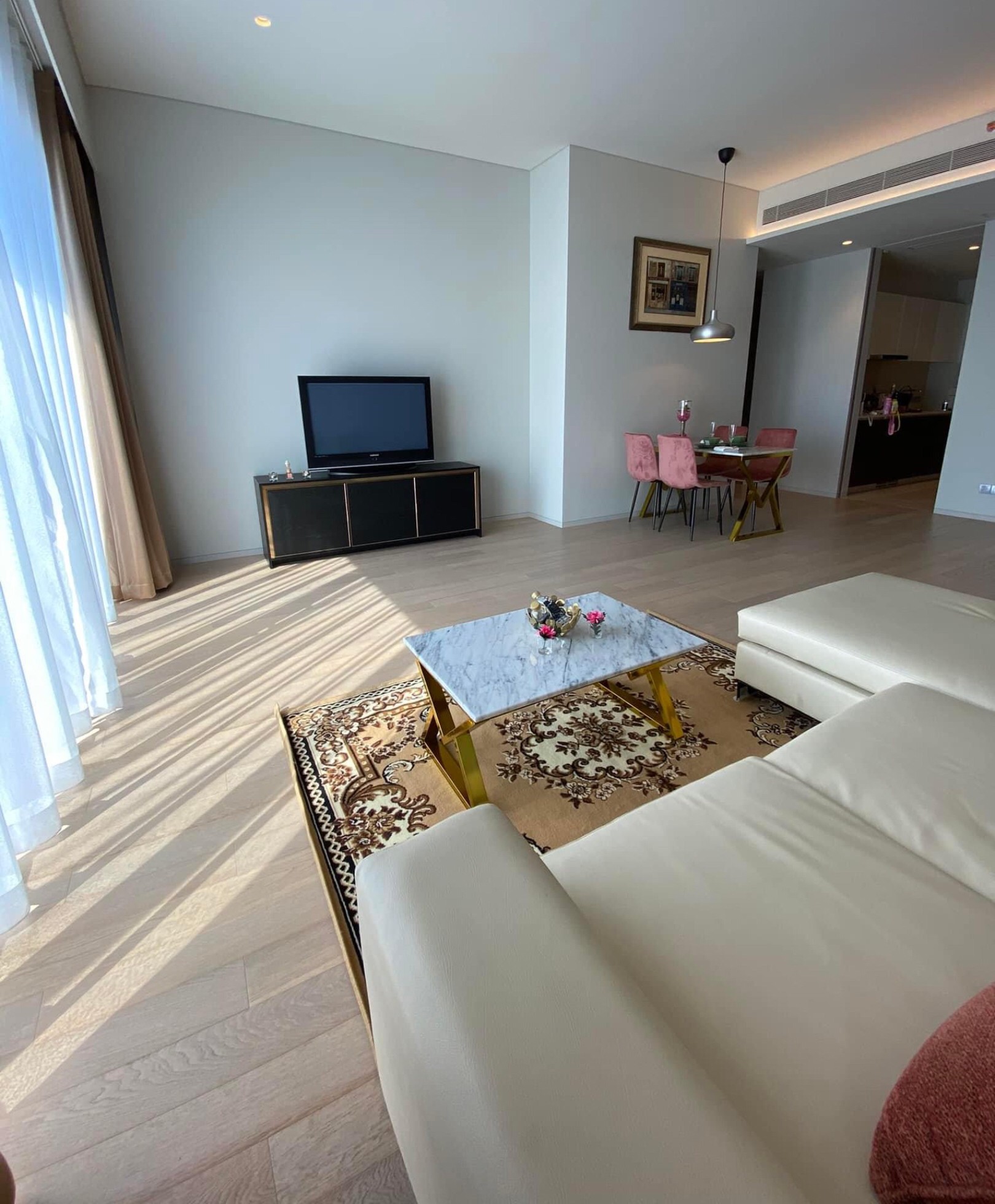 ให้เช่าคอนโด เทล่า ทองหล่อ 111 ตรม. 2 ห้องนอน ราคาเช่า 120,000 บาท/เดือน