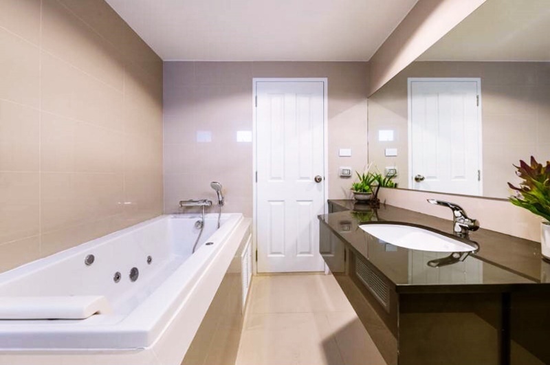 ขายคอนโด เบลล์ แกรนด์ พระราม 9 พื้นที่ 107.84 ตร.ม. 3 ห้องนอน ขาย 22 ล้านบาท