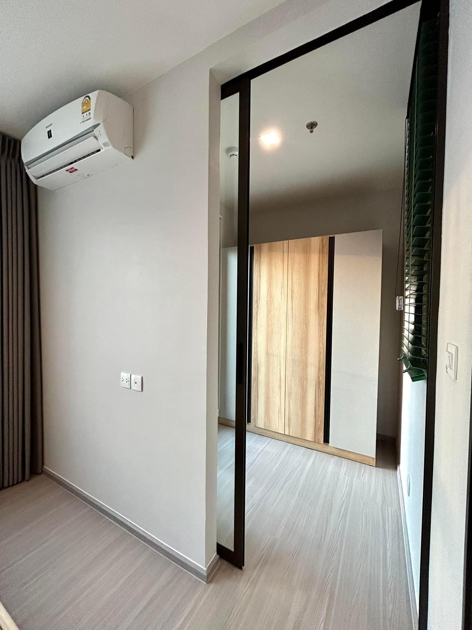 ให้เช่าคอนโด ไลฟ์ สาทร เซียร์รา 32 ตรม. 1 ห้องนอน เช่า 17,000 /เดือน