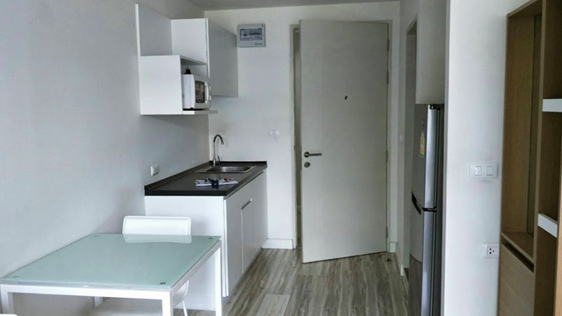 ให้เช่าสัมมากร เอสเก้า คอนโดมิเนียม พื้นที่ 25 ตรม. สตูดิโอ เช่า 6,500 บาท/เดือน