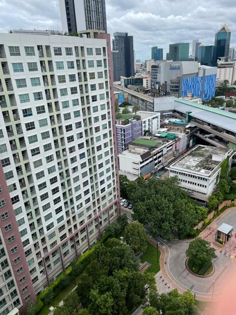 ขายคอนโด ลุมพินี เพลส รัชโยธิน พื้นที่ 28.09 ตร.ม. 1 ห้องนอน ขาย 2.89 ล้านบาท