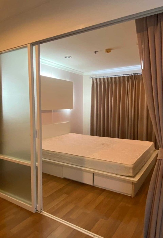 ให้เช่าคอนโด ลุมพินี เพลส พระราม 9-รัชดา พื้นที่ 35 ตร.ม. 1 ห้องนอน เช่า 13,000 บ/ด