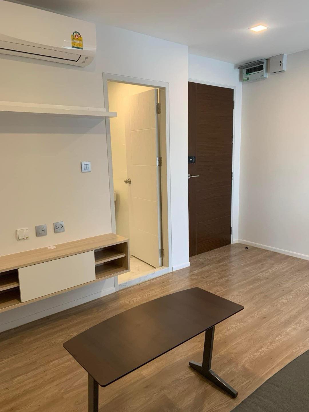 ให้เช่า เอพพิโซด พหลโยธิน - สะพานใหม่ 29 ตร.ม 1 ห้องนอน ราคา 11,500 บาท/เดือน