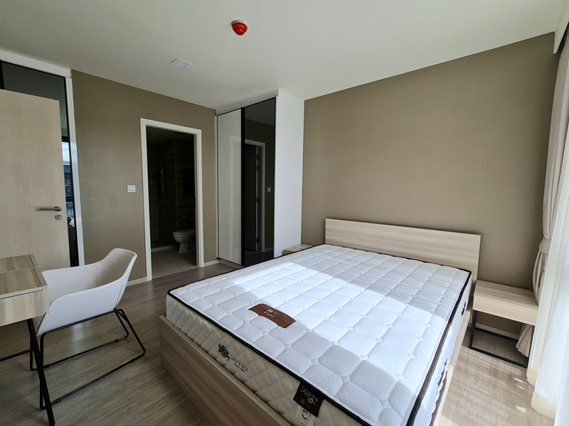 ให้เช่าคอนโด มาเอสโตร 03 รัชดา-พระราม 9 พื้นที่ 64 ตร.ม. 2 ห้องนอน เช่า 30,000 บ/ด